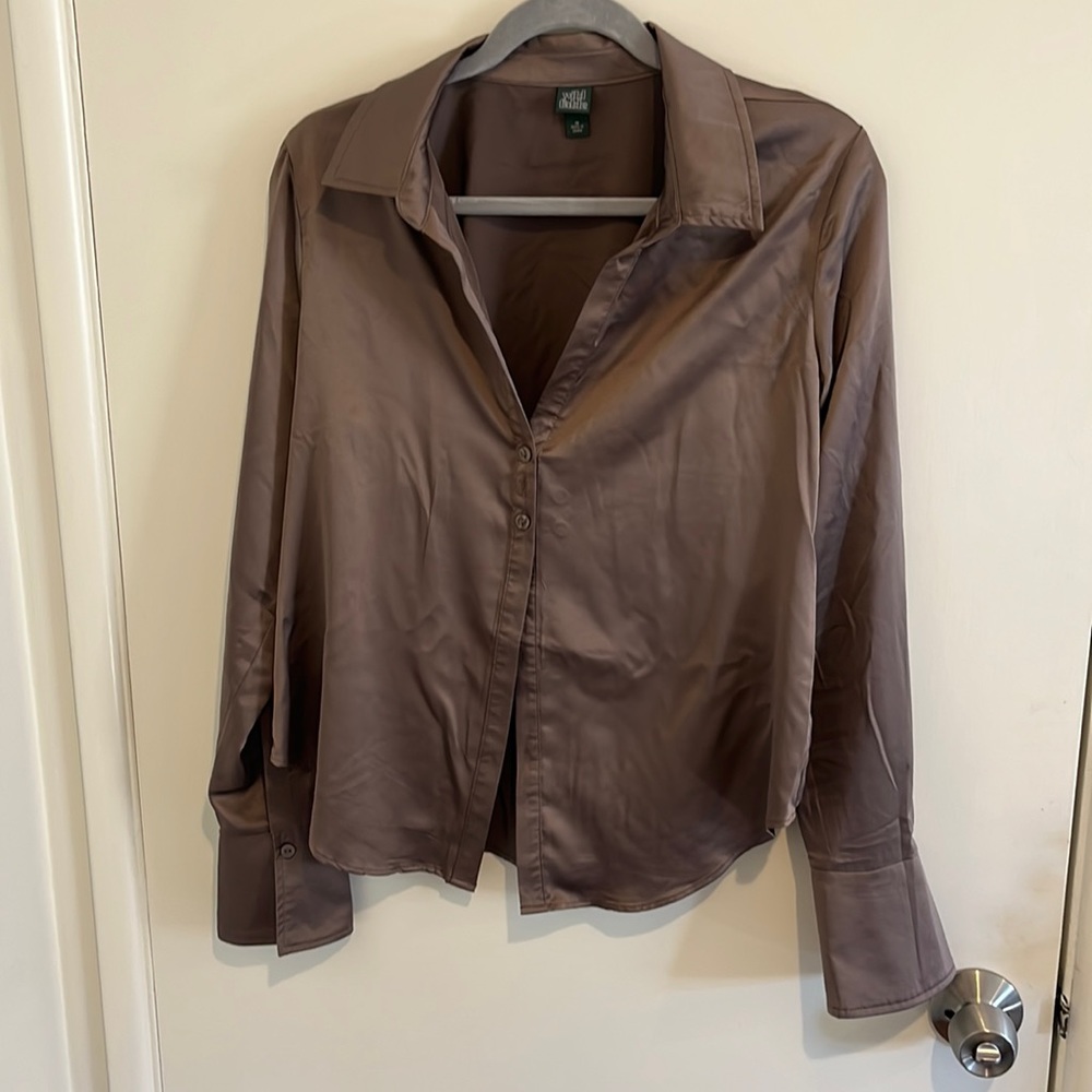 Mocha long sleeved satin shirt
